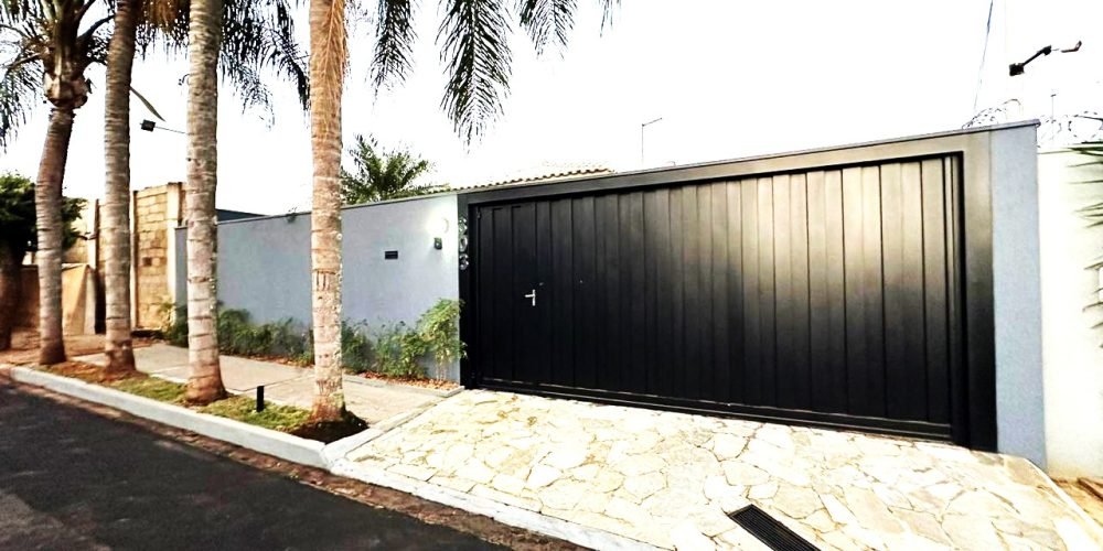 casa-com-3-dormitorios-a-venda-200-m2-de-construcao-terreno-300-m2-centroguariba-sp-01