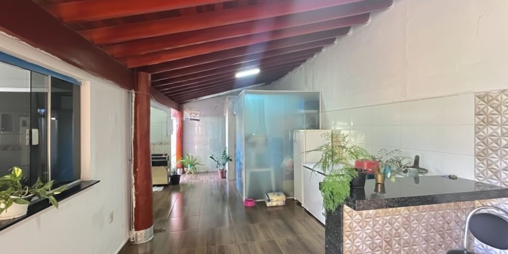 casa-com-3-dormitorios-um-com-suite-200-m-2-vagas-de-garagem-vila-mariana-2-guariba-sp-4