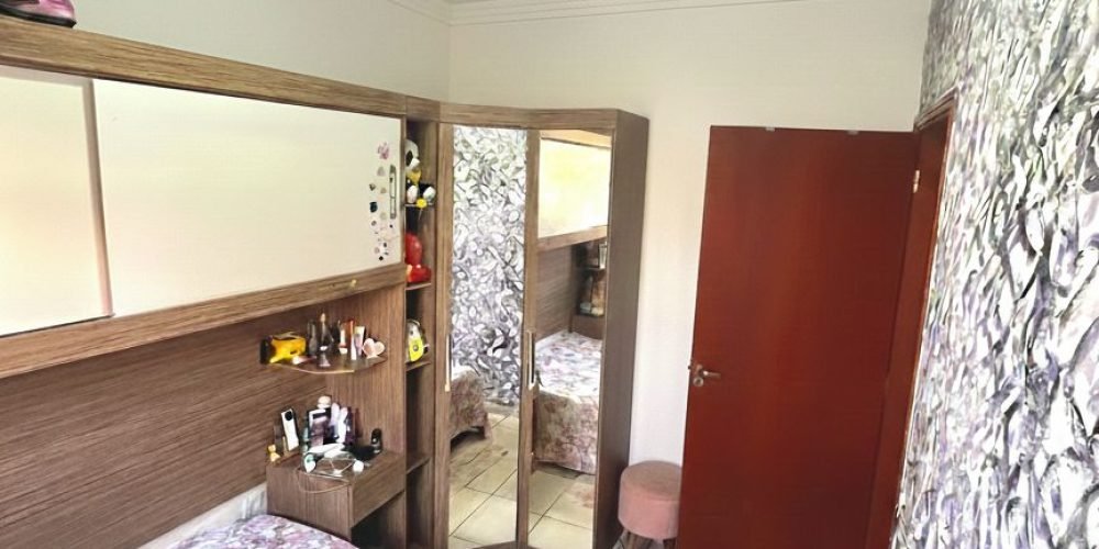 casa-com-3-dormitorios-um-com-suite-200-m-2-vagas-de-garagem-vila-mariana-2-guariba-sp-6