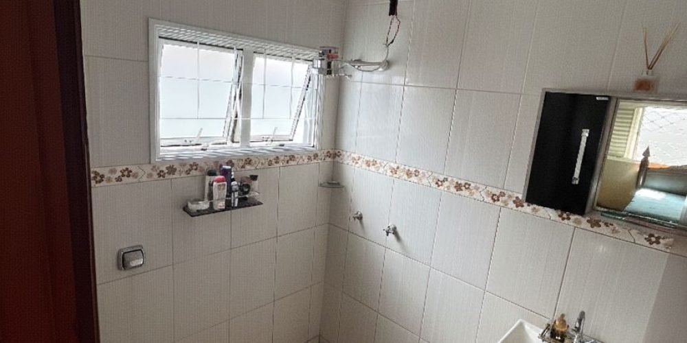 casa-com-3-dormitorios-um-com-suite-200-m-2-vagas-de-garagem-vila-mariana-2-guariba-sp-7